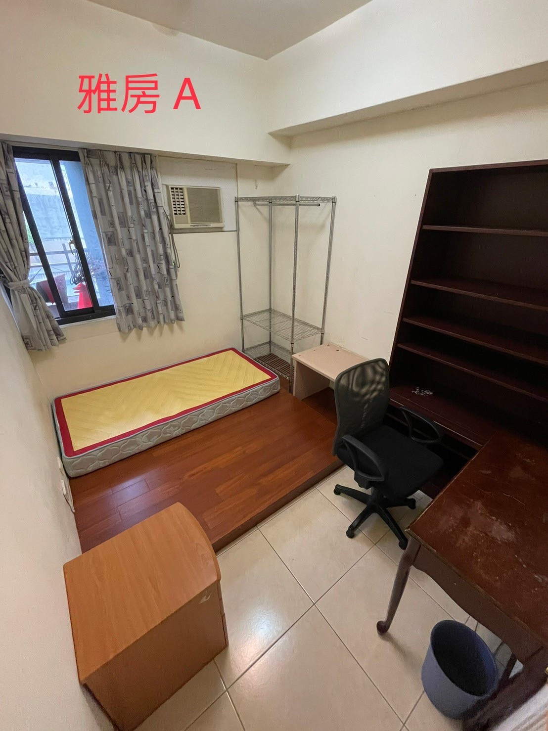 「未來之翼社區」可代收包裹，房間通風良好(皆有對外窗)，垃圾集中