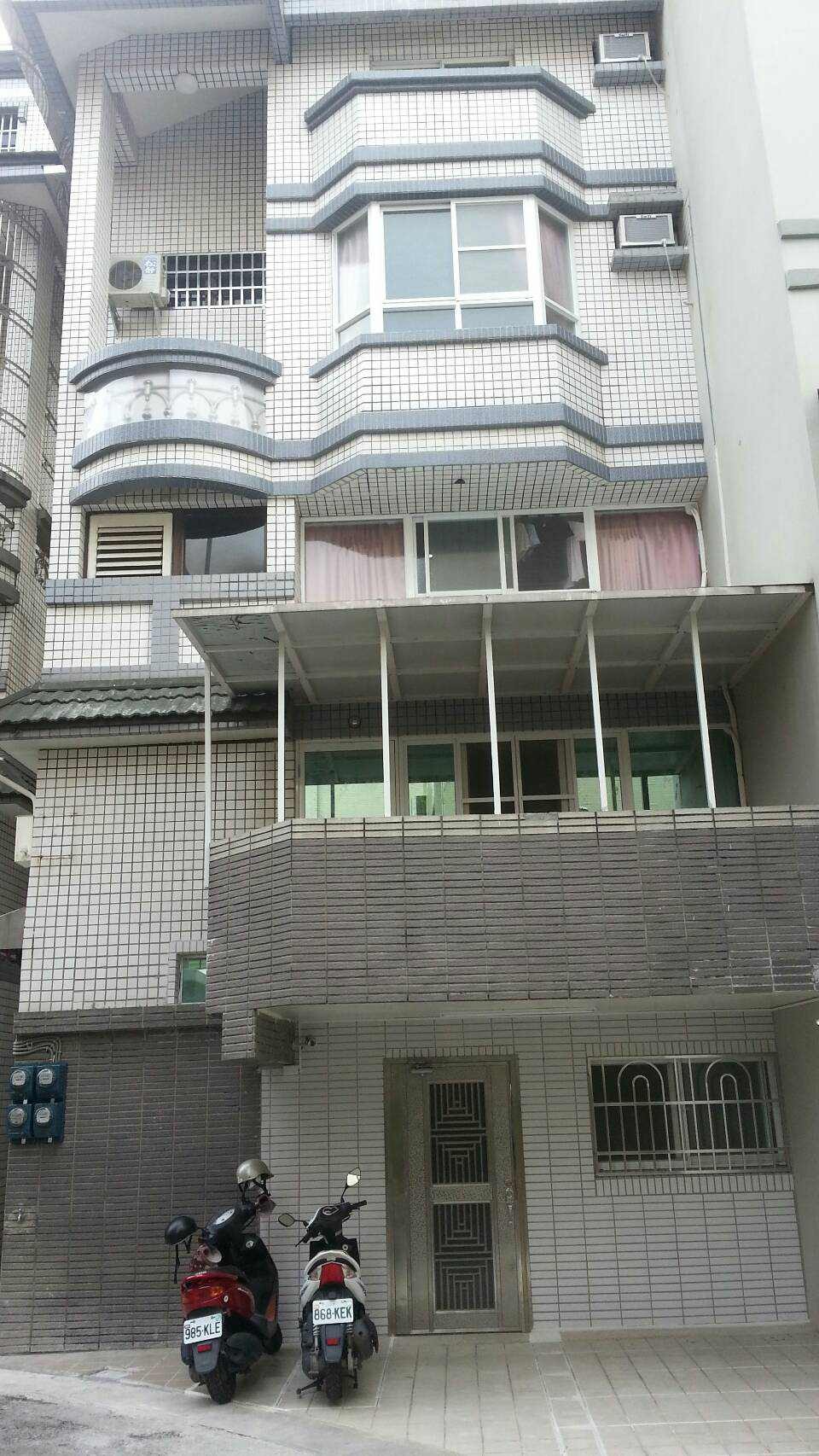 步行可至學校