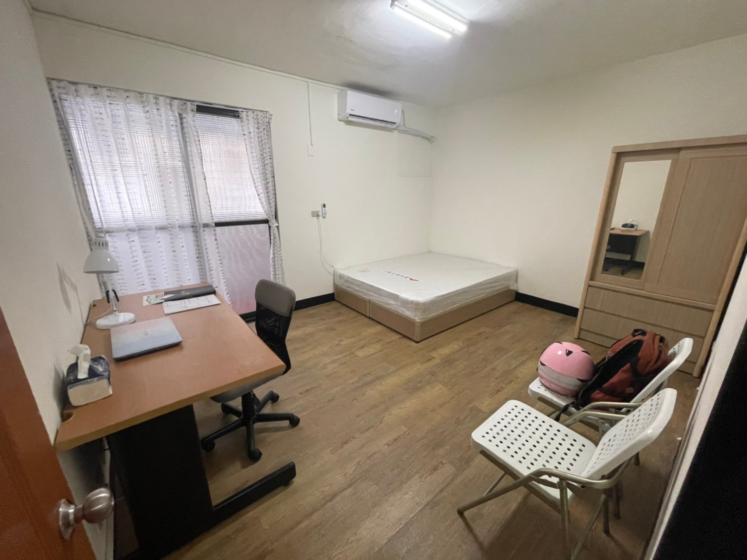 可步行至學生、生活方便