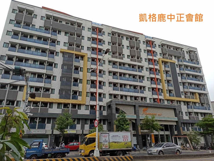 24小時管理人員 免費第四台及網路