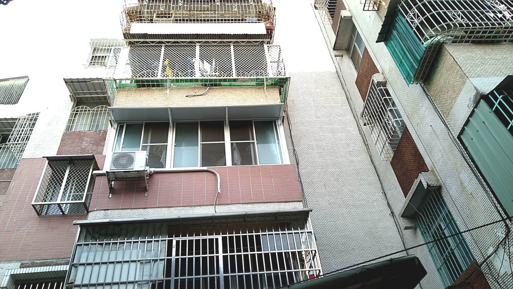 住滿2年，錄取台科大(含以上)理工科研究所，屋主贈送獎學金1萬元。