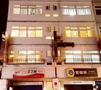 1.不可吸菸 2.鄰近捷運公車站交通便利