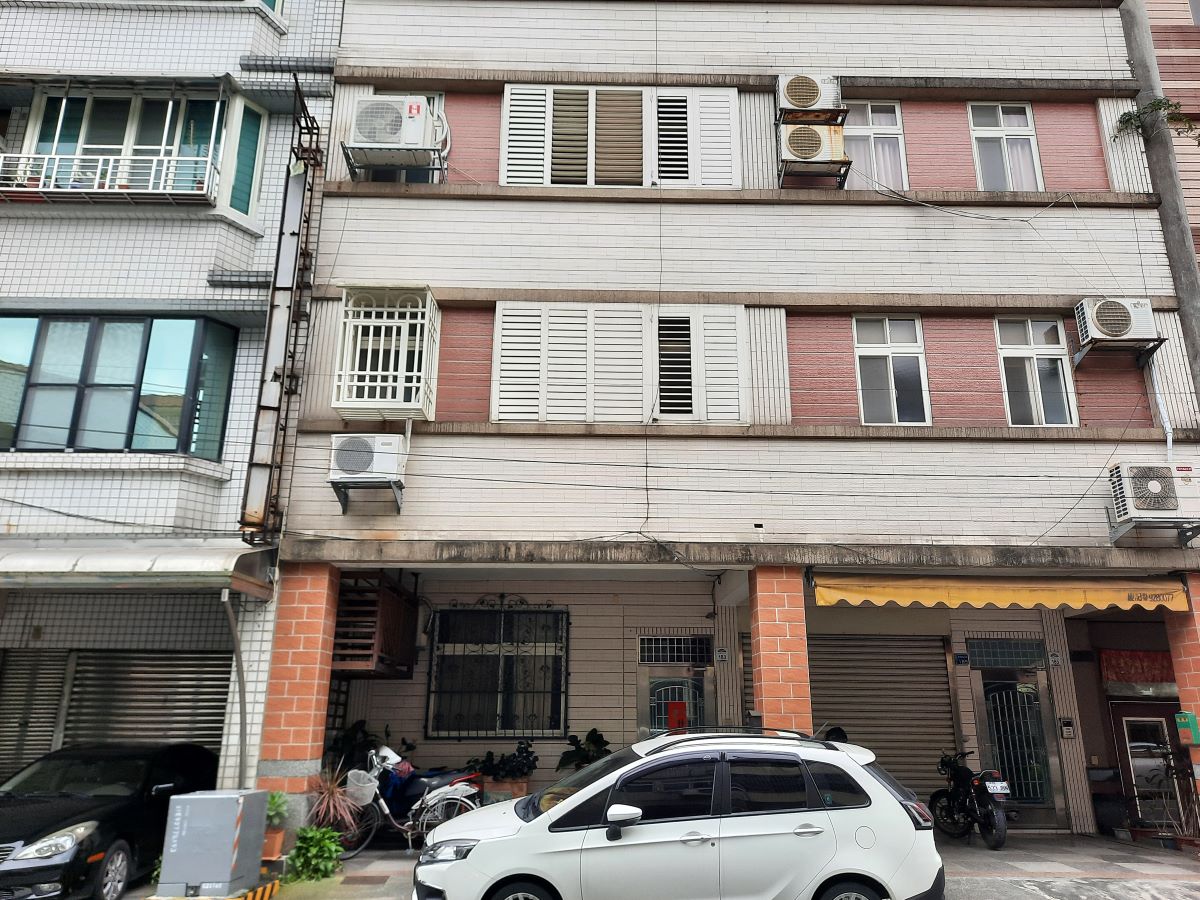 環境高雅，採光通風佳，鬧中取靜，步行即可抵達 全聯，7-11，喜互惠，文化中心大綠地。