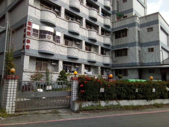 112學年度消防安全認證,海德堡B區劉先生尚有空房五間