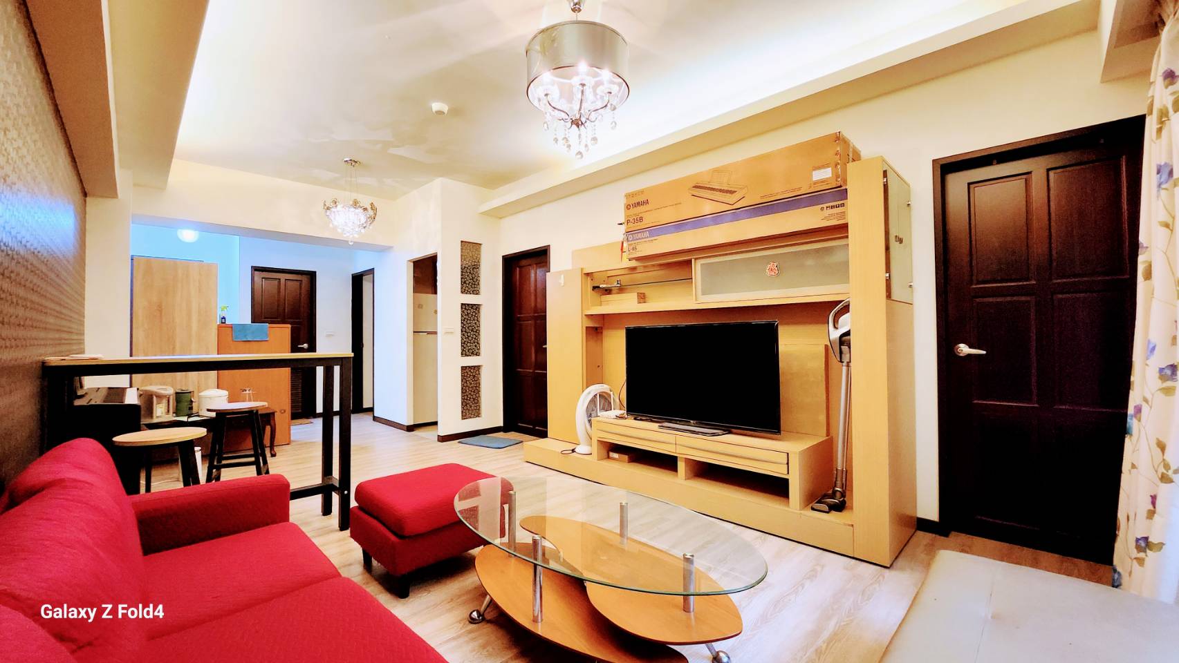 生活機能佳、採光佳、步行10分鐘可到學校、三房兩廳房型兩衛浴 Good living functions, good lighting, 10 minutes walk to school, three bedrooms, two living rooms, two bathrooms