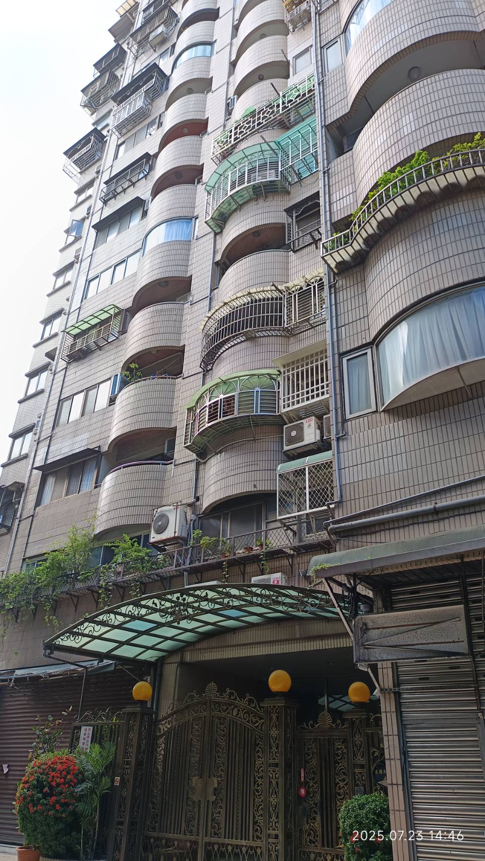套房1間，雅房(單人)2間、雅房(雙方)1間