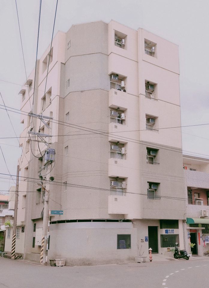 房間採光佳近學校
