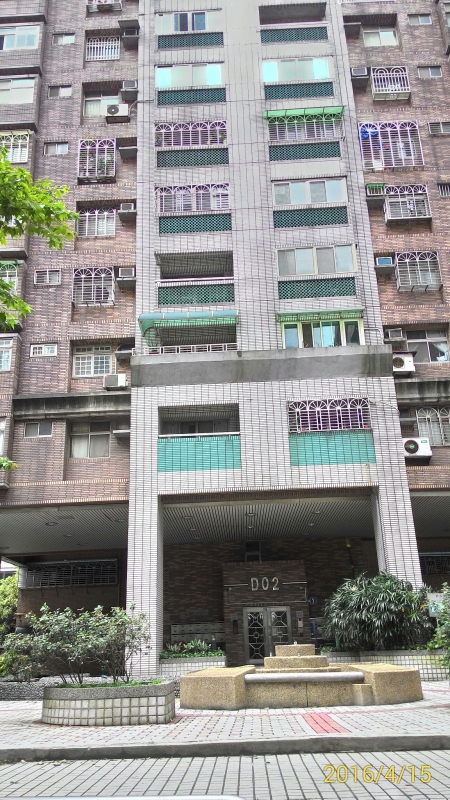 家庭式格局，5房2廳2衛，寧靜安全，空間舒適